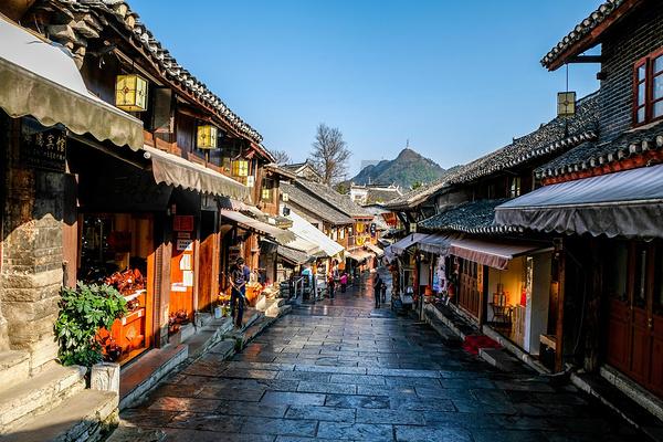 企业弯道超车:从节点改变到生态系统的革新